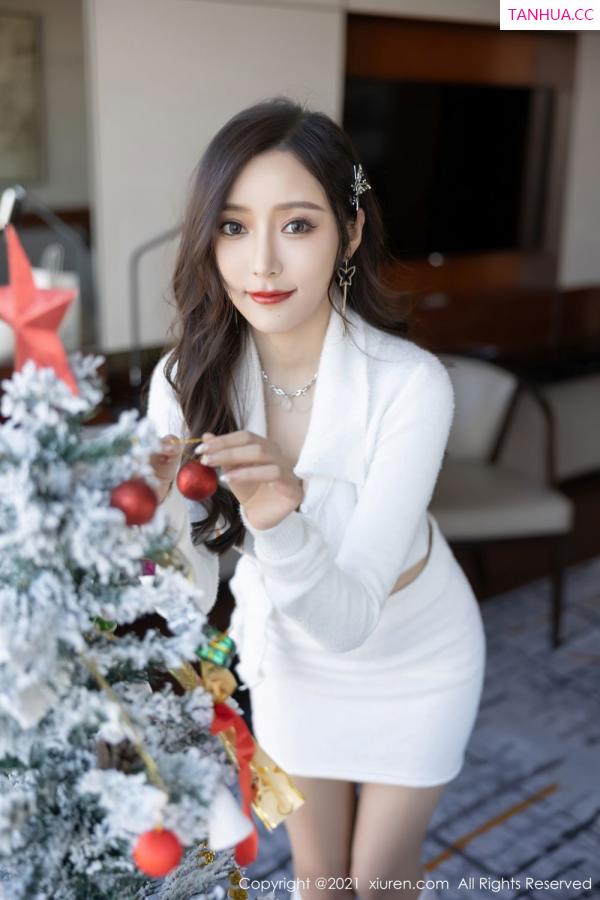 王馨瑶  [XiuRen]高清写真图 2021.12.20 No.4359 王馨瑶yanni第5张图片